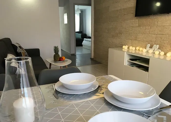 Apartment Melisa 2 *